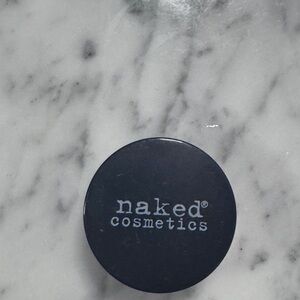 Naked Cosmetics Black lip scrub Powder